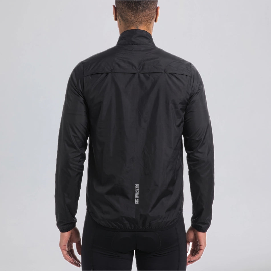 Back view of a model wearing the black men's lightweight windproof cycling jacket.