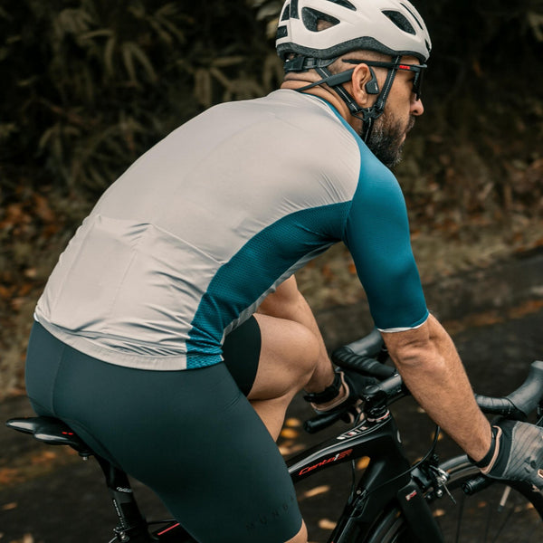 Cyclist riding outdoors in Przewalski cycling apparel, showing performance in real-world road riding conditions